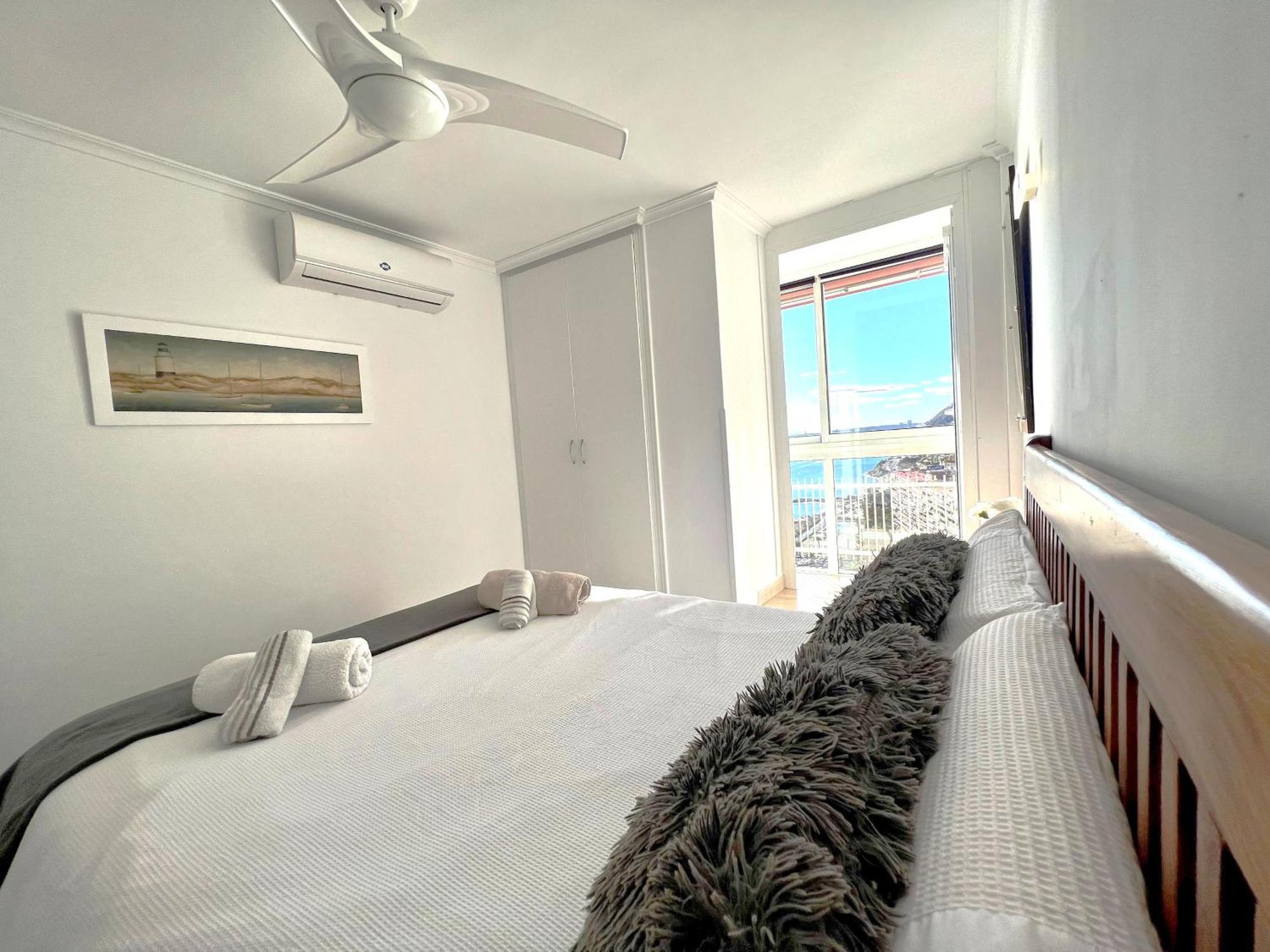 Vistas Al Mar. Gran Salon. Playa A 1 Minuto. Wifi Apartment Alicante Exterior foto